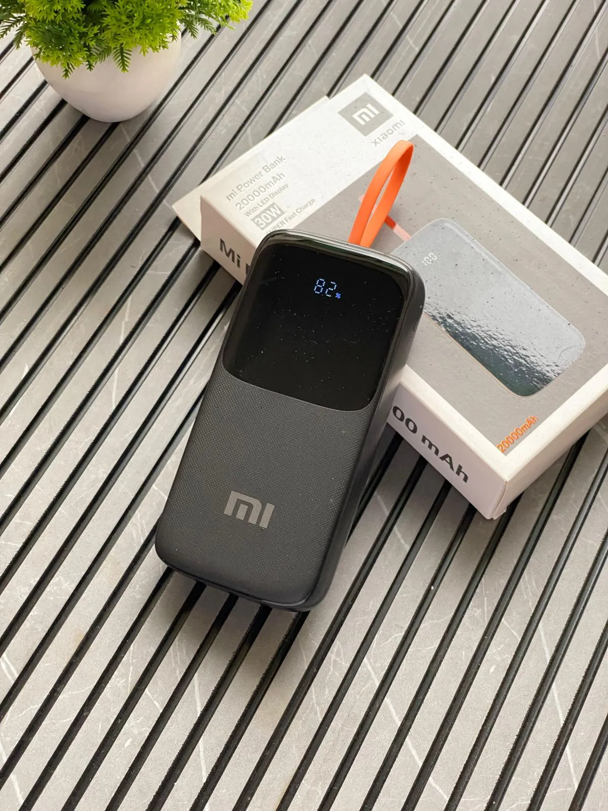 Mi turbo30 Power Bank - Image 3 in Junagadh